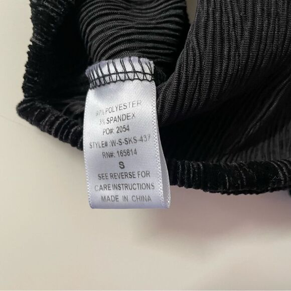 JLuxLabel Black Textured Turtleneck Wired Under-Bust Crop Top Size S EUC - Picture 6 of 13